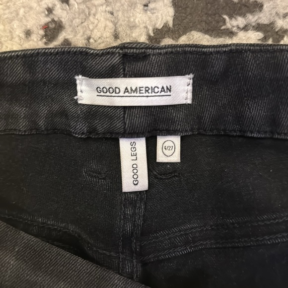 Good American dark grey/black skinny distressed jeans size 4 - Picture 2 of 4